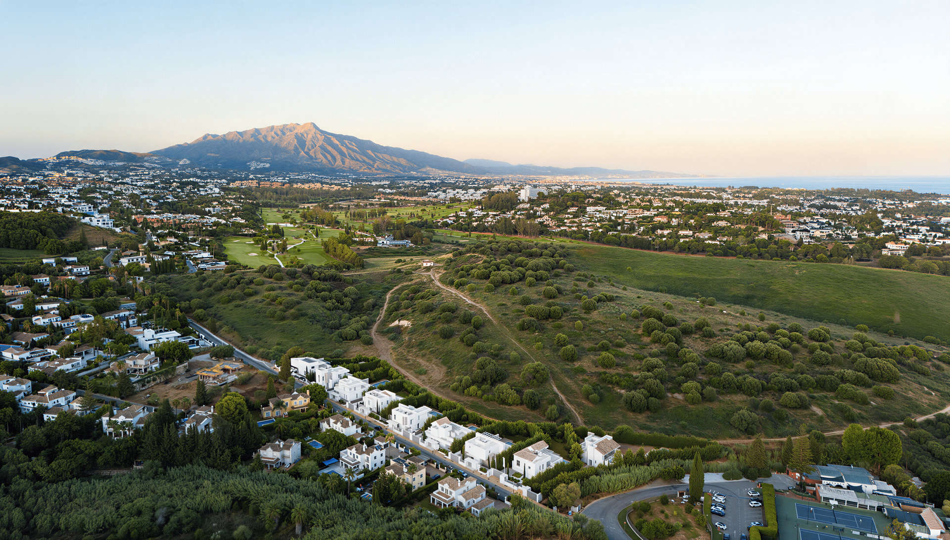 Nine in Paradise contemporary villas in El Paraiso Estepona