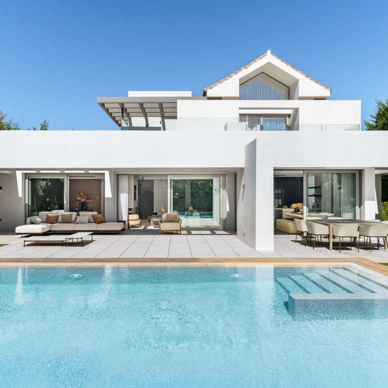 Nine in Paradise luxury villa exterior with private pool